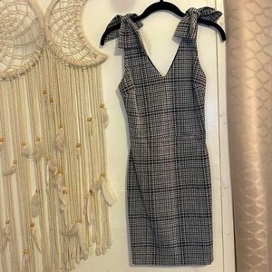 Tweed Cutesy Bow ties Mini Dress